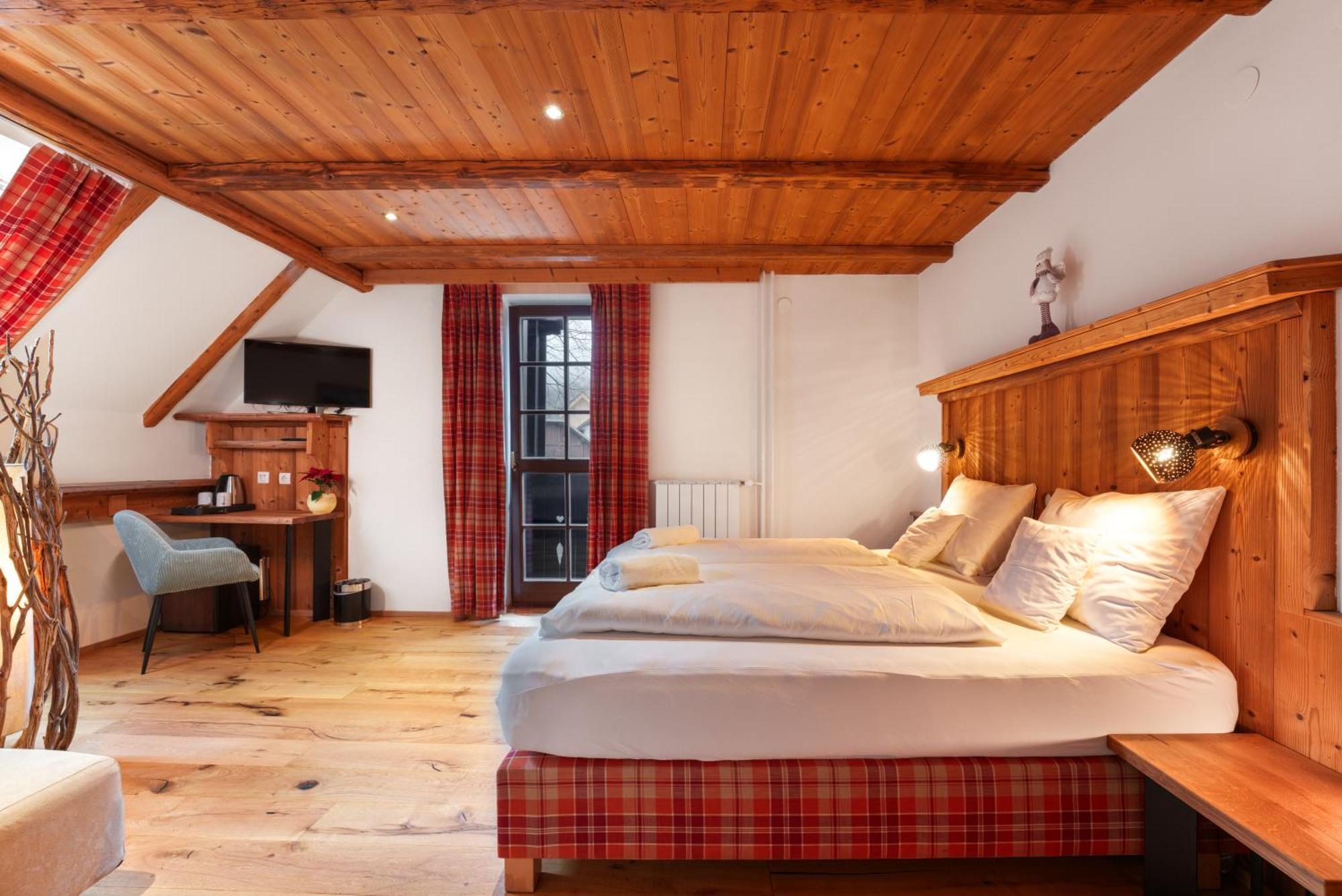 Gostilna Pri Martinu Hotel Кранска гора Екстериор снимка